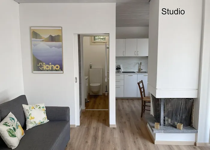 Casa Colombina & By Fewotessin * 고르돌라